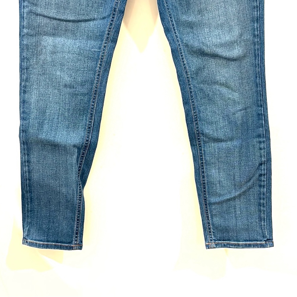 Free People Cottage Core Straight Leg Blue Jeans size 29, 98% Cotton/2% Spandex - Picture 12 of 13